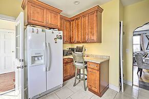 Long Branch Apartment: 1 Mi to Beach, Pier Village