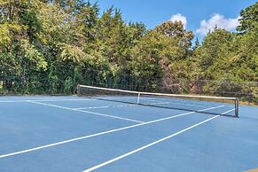 Mineral Getaway w/ Grill, Fire Pits + Boat Docks!