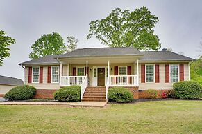 Mineral Getaway w/ Grill, Fire Pits + Boat Docks!