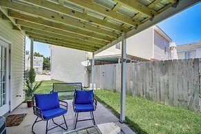 Walk to Beach: Gulfport Retreat w/ Patio