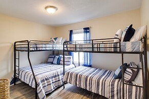 Walk to Beach: Gulfport Retreat w/ Patio