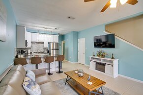 Walk to Beach: Gulfport Retreat w/ Patio