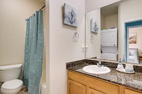 Walk to Beach: Gulfport Retreat w/ Patio