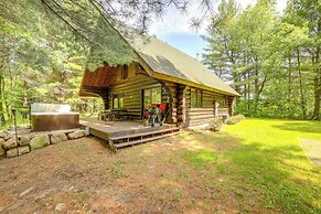 Secluded Log Cabin in NW Michigan: Hot Tub & Deck