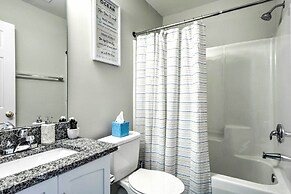 Gorgeous Graham Home With Private Outdoor Pool!