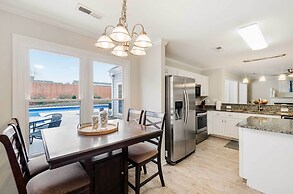 Gorgeous Graham Home With Private Outdoor Pool!