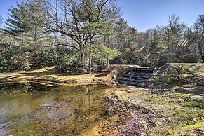 Glenville Serenity Lodge' w/ Lake Views!