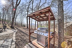 Glenville Serenity Lodge' w/ Lake Views!