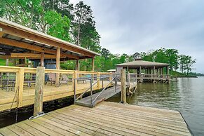Waterfront House on Toledo Bend w/ Private Dock!