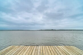 Waterfront House on Toledo Bend w/ Private Dock!