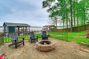 Waterfront House on Toledo Bend w/ Private Dock!