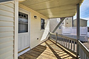 Old Ocean Beach Apt by Pier + Palace Playland