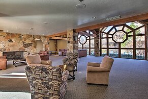 Cozy Wolf Lodge Ski Retreat - 17 Mi. to 3 Resorts!