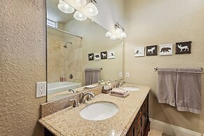 Luxury Auberry Retreat in Sierra National Forest