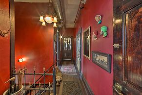 Vintage Apartment in Historic Downtown La Porte!