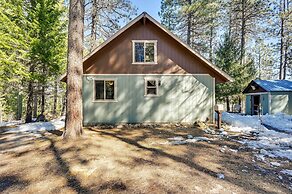 Secluded Garden Valley Cabin w/ Deck & Views!