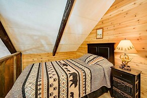 Secluded Garden Valley Cabin w/ Deck & Views!