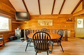 Secluded Garden Valley Cabin w/ Deck & Views!