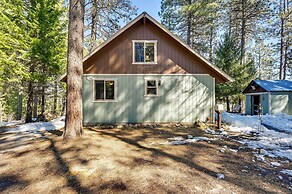 Secluded Garden Valley Cabin w/ Deck & Views!