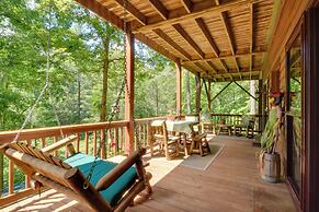Idyllic Murphy Hideaway w/ Multi-level Deck!