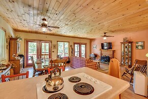 Idyllic Murphy Hideaway w/ Multi-level Deck!