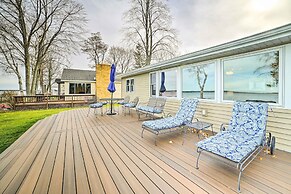 Houghton Lake Cottage w/ New Private Deck!