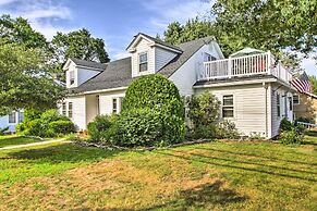Walk to Beach: Maine Home w/ Hot Tub & Deck!