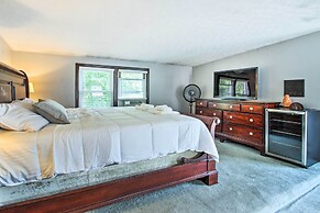 Walk to Beach: Maine Home w/ Hot Tub & Deck!
