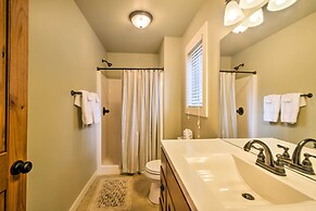 Mountain View Boone Home Close to Blue Ridge Pkwy!