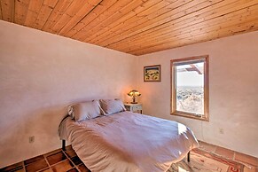 Southwest Home w/ 360-degree Mtn View, Ski Nearby!