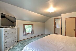 Pet-friendly Spring Grove Home w/ Serene Yard!