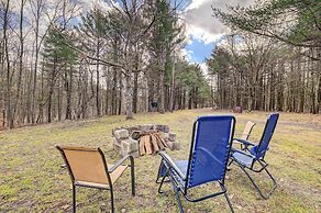 Catskills Getaway w/ Hot Tub on 45 Acres!