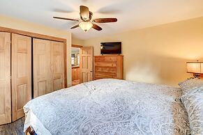 Catskills Getaway w/ Hot Tub on 45 Acres!