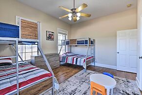 Spacious Krum Home 55 Mi to Dallas!