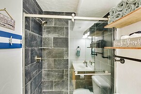 Updated Cabin w/ Views ~ 1 Mi to Bear Lake!