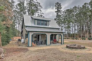 Pristine Cottage w/ Access to the Trent River