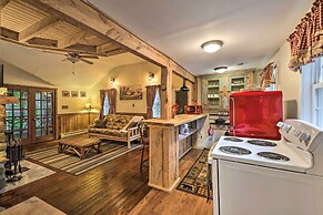 Trails & Creek On-site: Tranquil Greentown Cabin