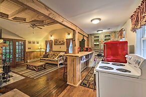 Trails & Creek On-site: Tranquil Greentown Cabin