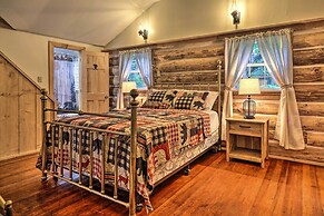 Trails & Creek On-site: Tranquil Greentown Cabin