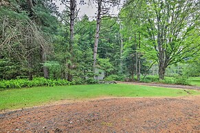 Trails & Creek On-site: Tranquil Greentown Cabin