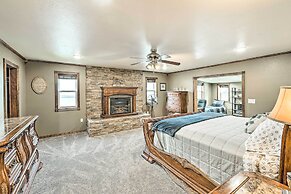Kooskia Sanctuary w/ Patio, Fire Pit & Grill!