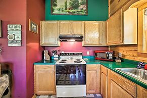 Secluded Studio w/ Deck ~ 8 Miles to Beaver Lake!
