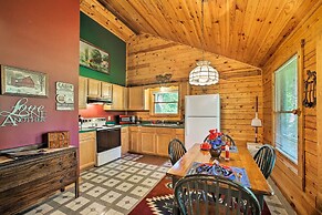 Secluded Studio w/ Deck ~ 8 Miles to Beaver Lake!