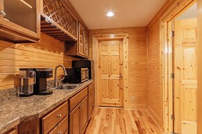 22-acre Home on Bourbon Trail w/ Sunroom!