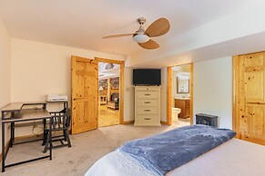 22-acre Home on Bourbon Trail w/ Sunroom!