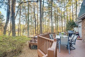 Peaceful Durham Retreat on Pond With Huge Deck!