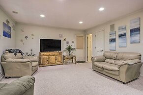 Peaceful Durham Retreat on Pond With Huge Deck!