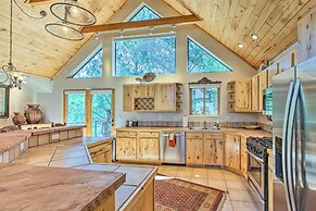 Stunning Angel Fire Cabin w/ Private Hot Tub!