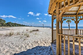 Charming Gulfport Escape: Half-mile to Beach!