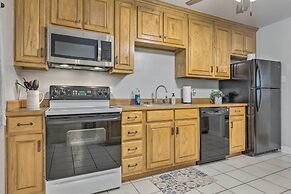 Charming Gulfport Escape: Half-mile to Beach!